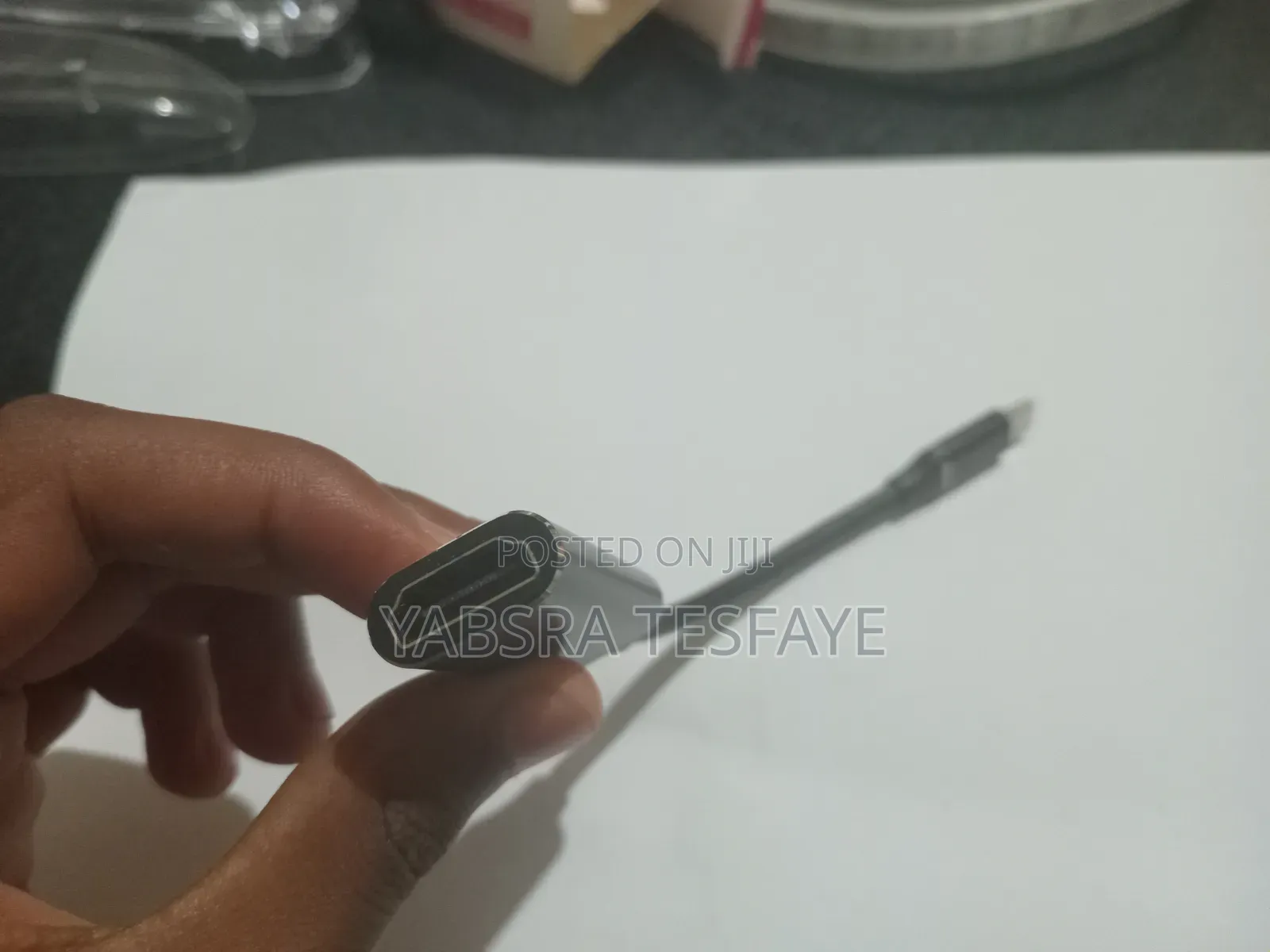 Hdmi to Type C Connecter