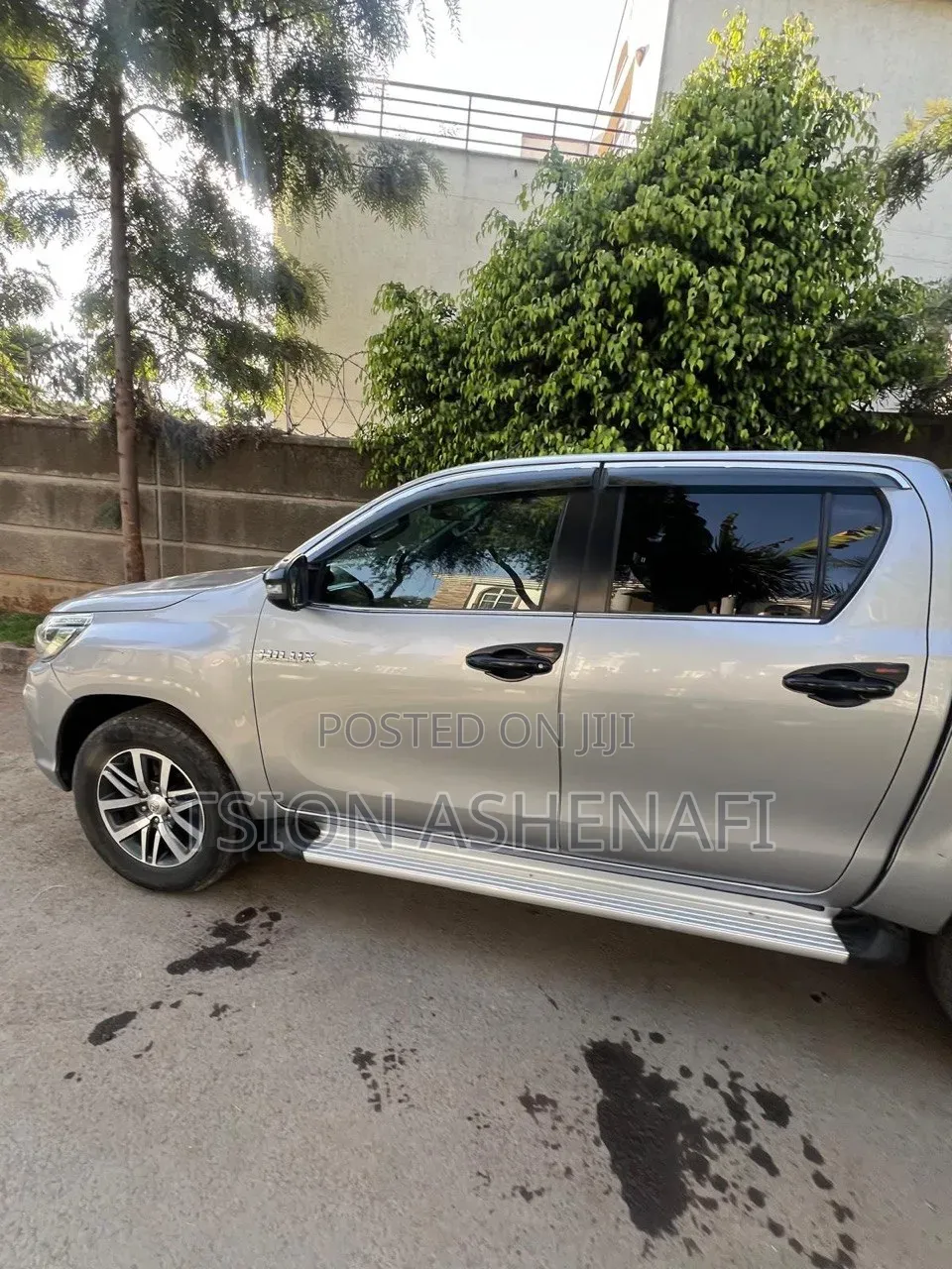 Toyota Hilux 2020 Silver