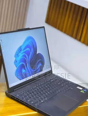 New Laptop Lenovo Legion 7 16GB Intel Core i7 SSD 512GB