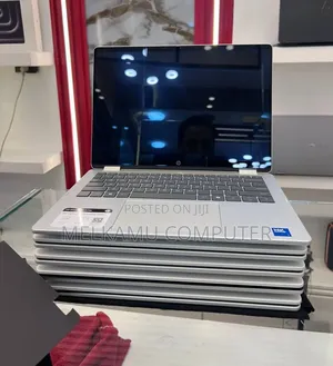 New Laptop HP OmniBook 5 Flip 16GB Intel Core i7 SSD 512GB