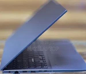 New Laptop Asus VivoBook 15 X505BA 16GB Intel Core i7 SSD 512GB