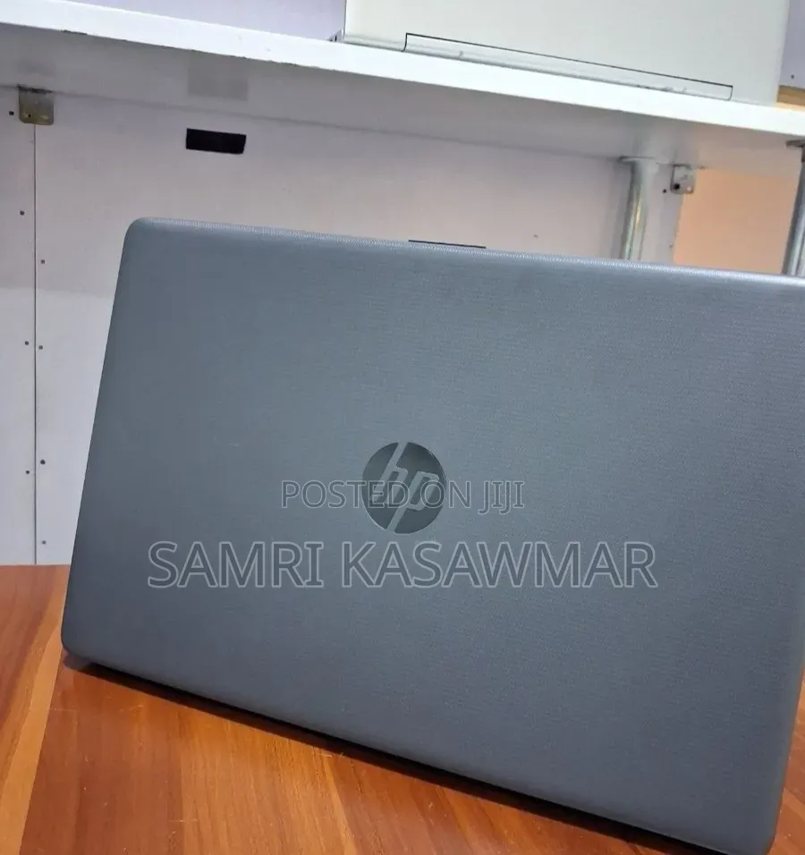New Laptop HP Stream Notebook 8GB Intel Core i7 SSD 256GB