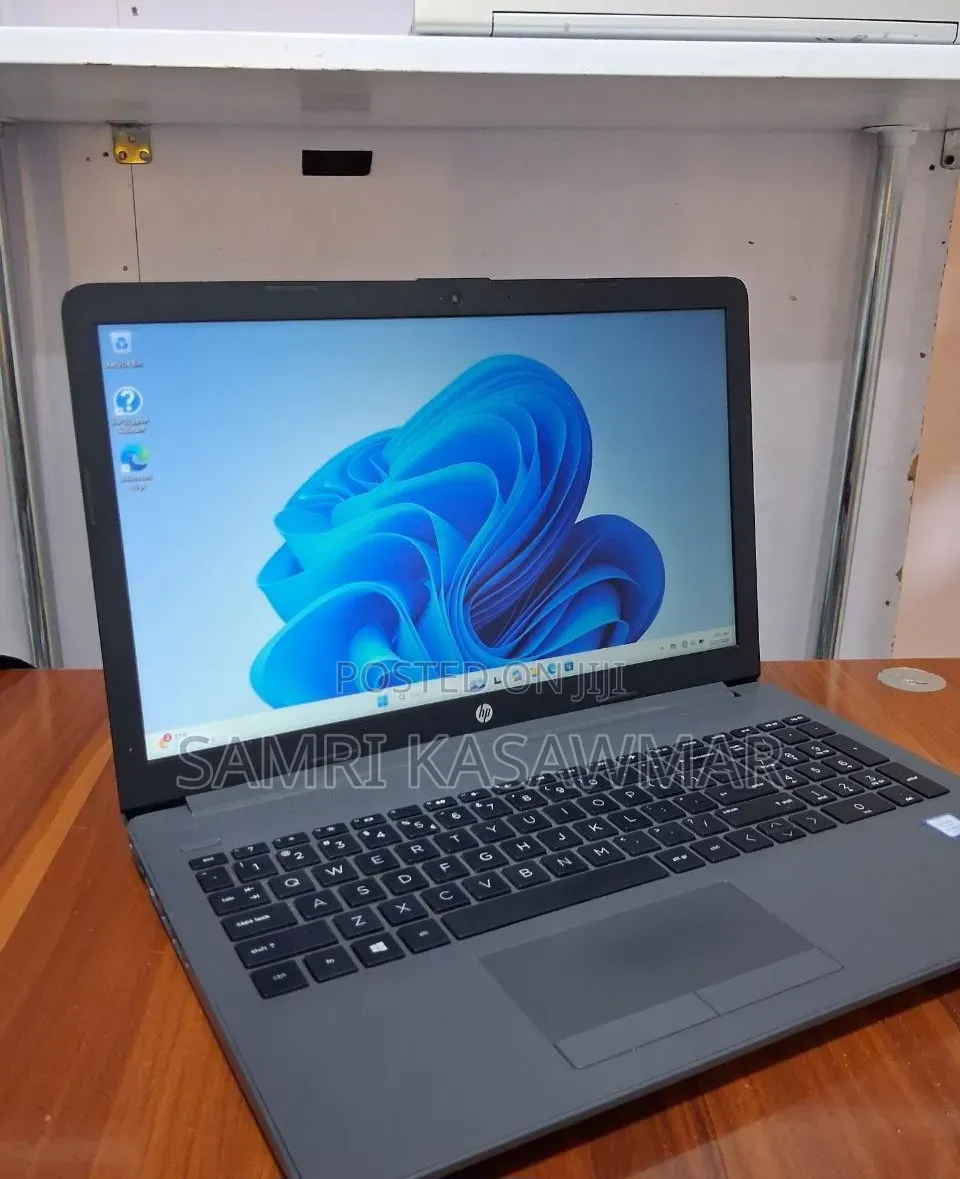 New Laptop HP Stream Notebook 8GB Intel Core i7 SSD 256GB