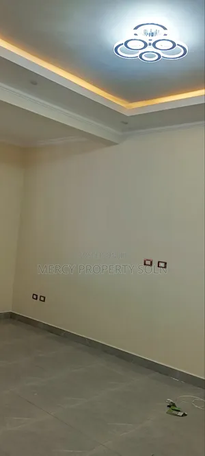 Warehouse for Rent Mekanisa Lafto Area የሚከራይ መጋዘን መካኒሳ ላፍቶ አከባቢ