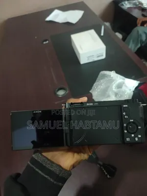 Sony Zv-E10 Camera