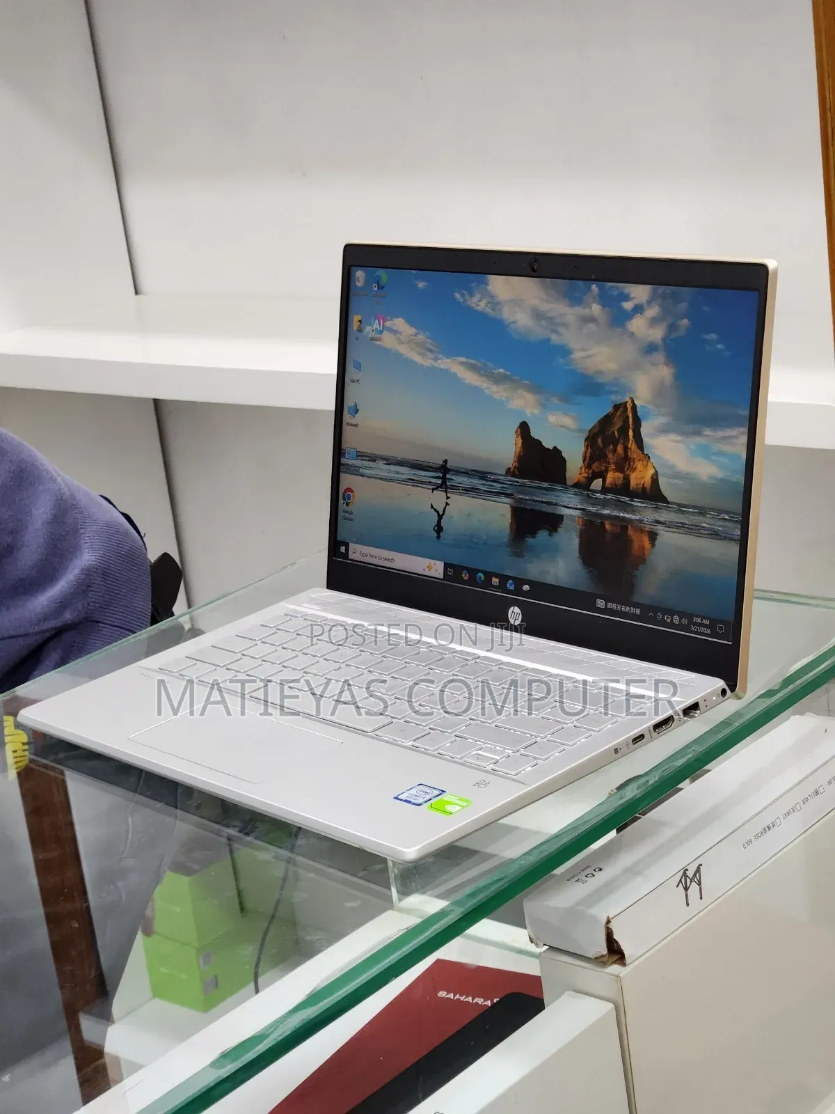 New Laptop HP Pavilion 14 8GB Intel Core i5 SSD 512GB