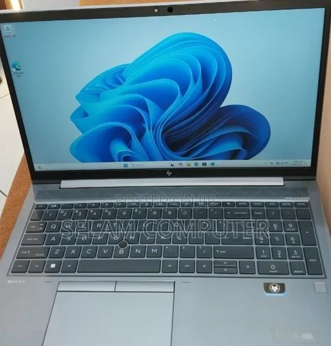 New Laptop HP ZBook Power G7 16GB Intel Core i7 SSD 512GB