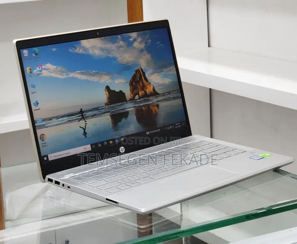 New Laptop HP Pavilion 14 8GB Intel Core i5 SSD 512GB