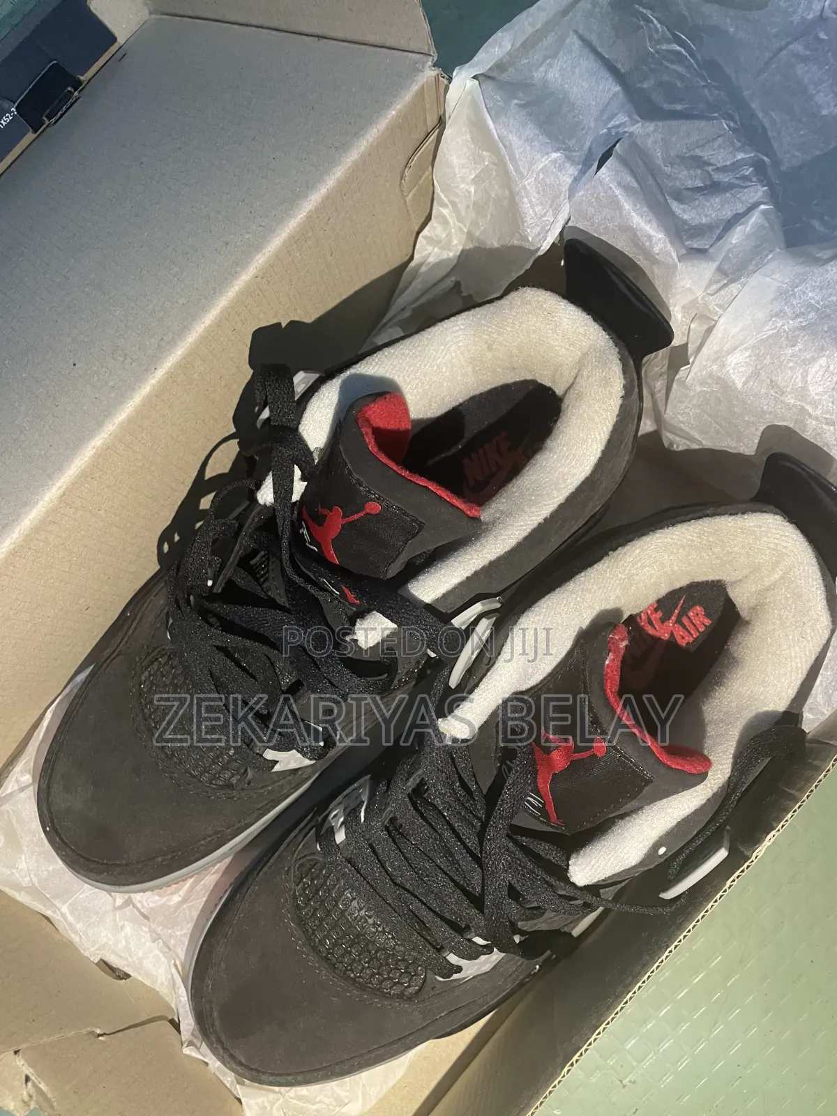 Air Jordan 4