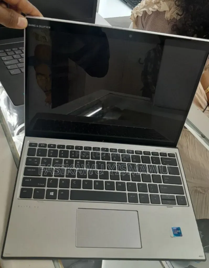 New Laptop HP Elite X2 1012 16GB Intel Core i7 SSD 512GB