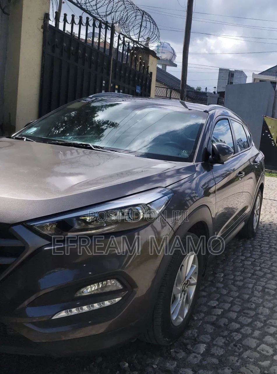 Hyundai Tucson 2018 Gray