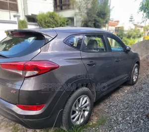 Hyundai Tucson 2018 Gray