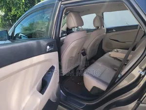 Hyundai Tucson 2018 Gray