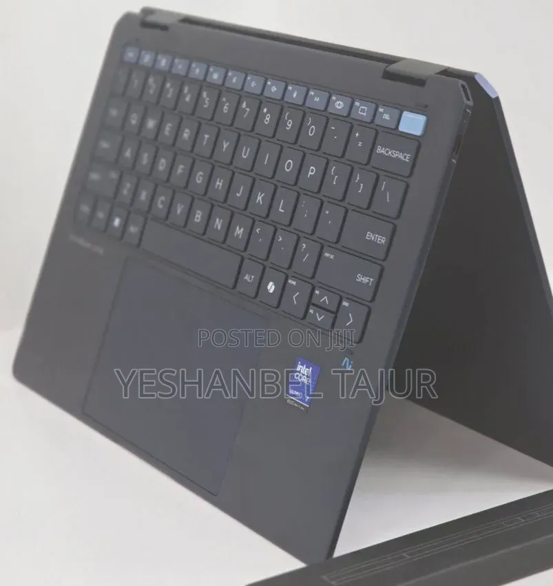 New Laptop HP OmniBook X Flip 14" 32GB Intel Core Ultra 7 SSD 1T