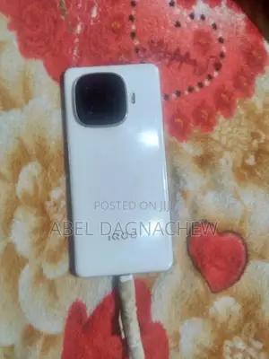iQOO Z9 256 GB White