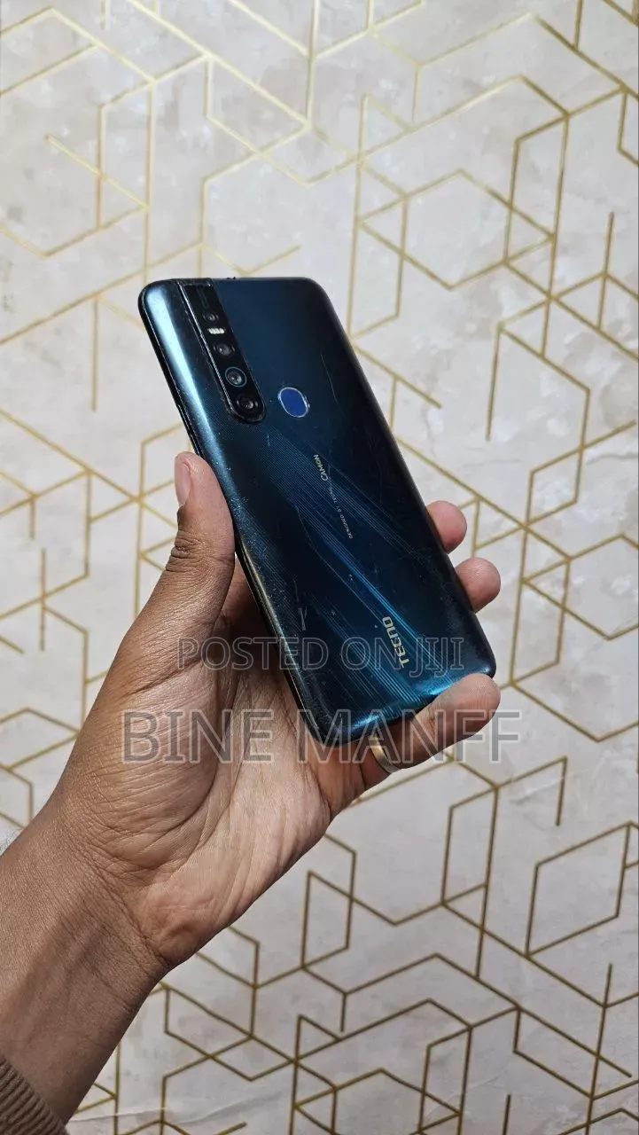 Tecno Camon 15 Premier 128 GB Purple
