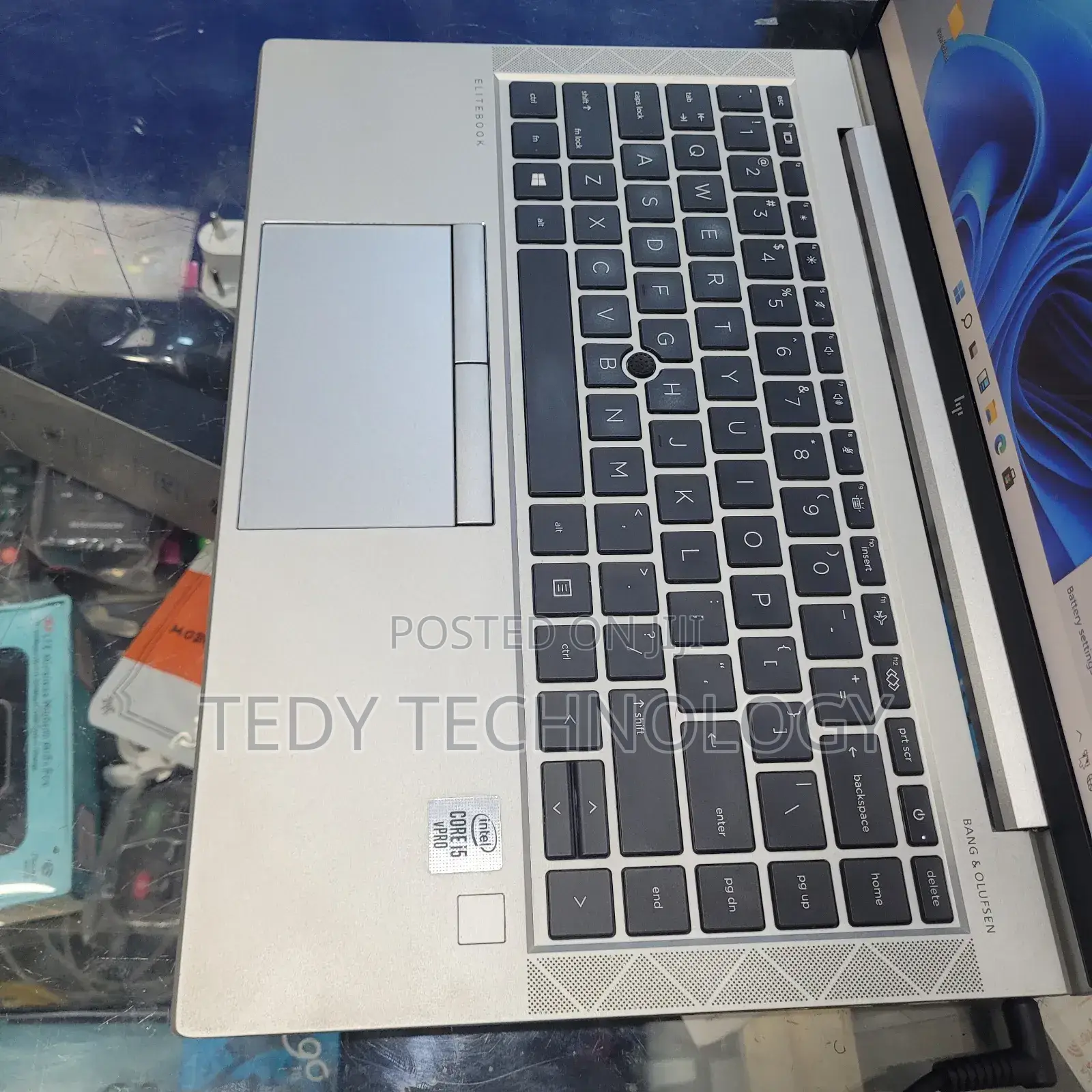 New Laptop HP EliteBook 840 G7 8GB Intel Core i5 SSD 512GB