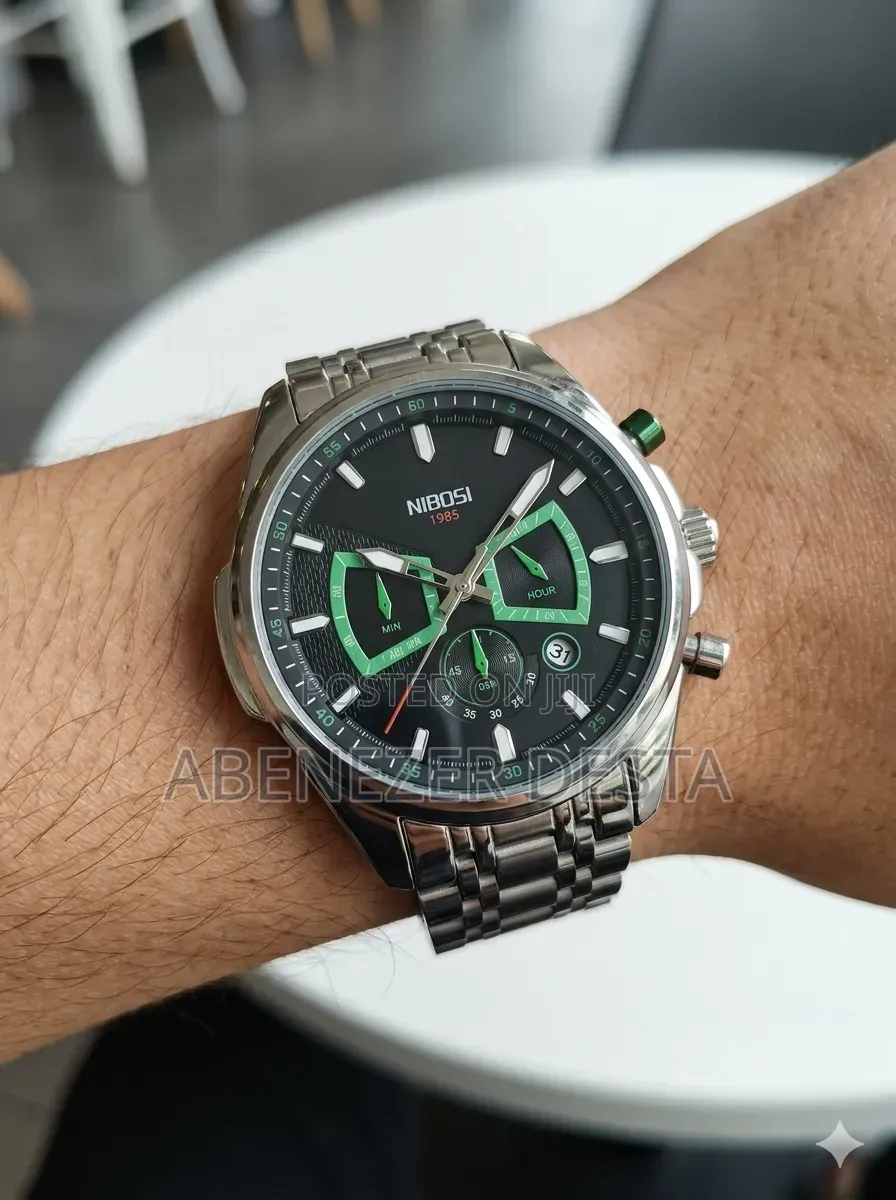 Nibosi Silver Black Men's Classic Watch, Which Features a Stainless