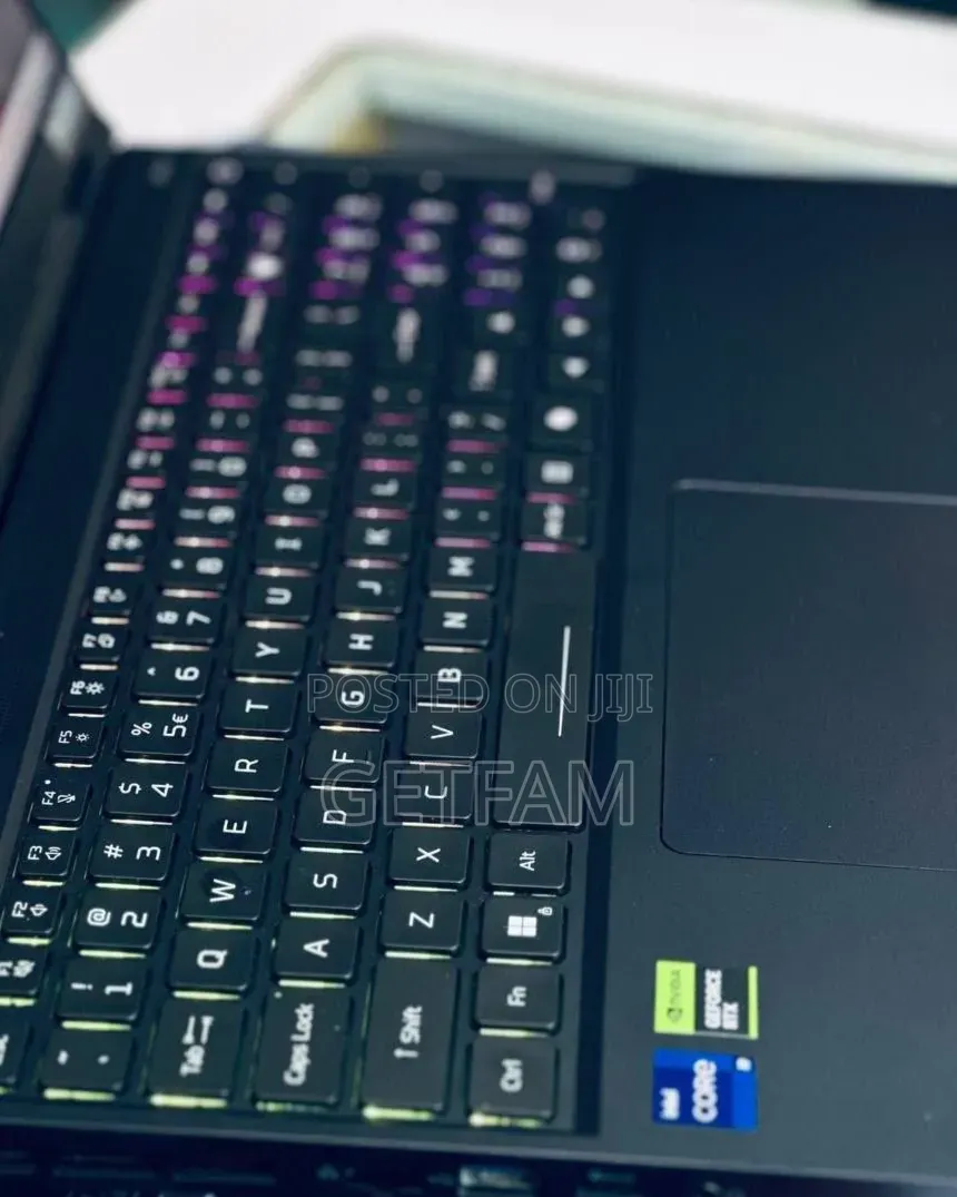 New Laptop Acer Predator Helios 300 16GB Intel Core i9 SSD 1T
