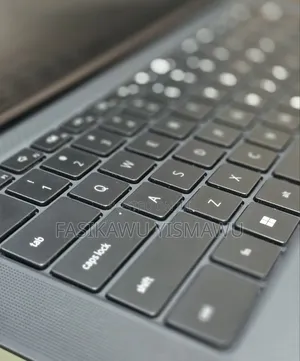 New Laptop Dell Adamo XPS 16GB Intel Core i7 SSD 1T