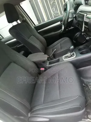 Toyota Hilux 2017 White