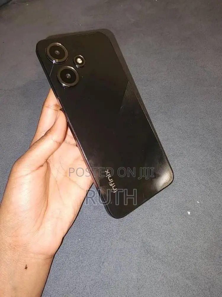 Infinix Hot 30 Play 128 GB Black