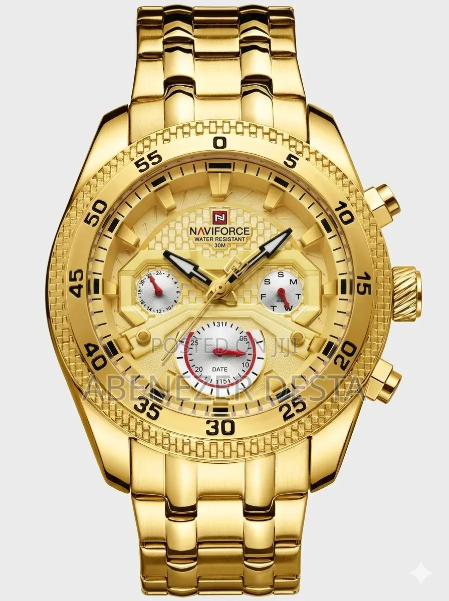 Gold-Toned Men's Wristwatch From the Brand Naviforce,