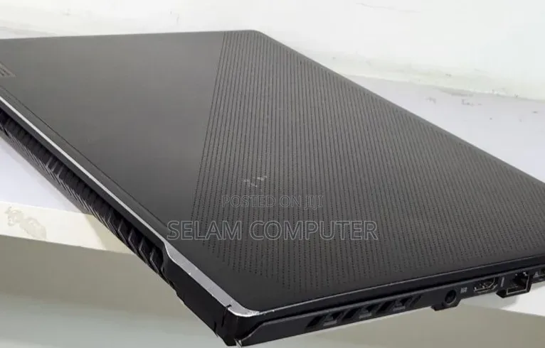 New Laptop Asus ROG Strix G16 G614 16GB AMD Ryzen 9 SSD 1T