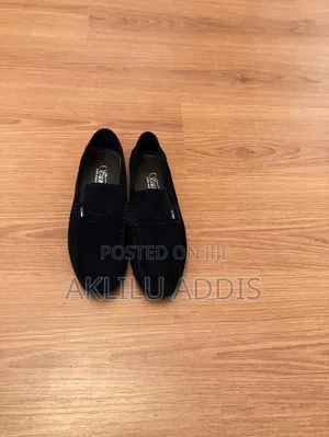 Classic (France)Shose