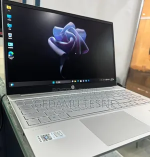 New Laptop HP 16GB Intel Core i5 SSD 512GB