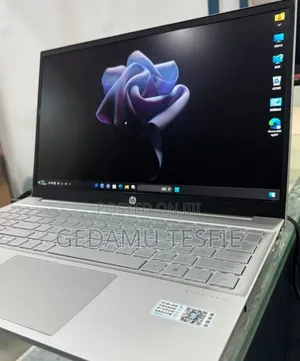 New Laptop HP 16GB Intel Core i5 SSD 512GB