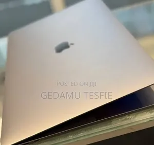 New Laptop Apple MacBook 2016 16GB Intel Core i7 SSD 256GB