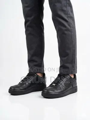 Nike Air Force