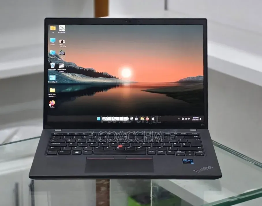 New Laptop Lenovo 16GB Intel Core i7 SSD 256GB