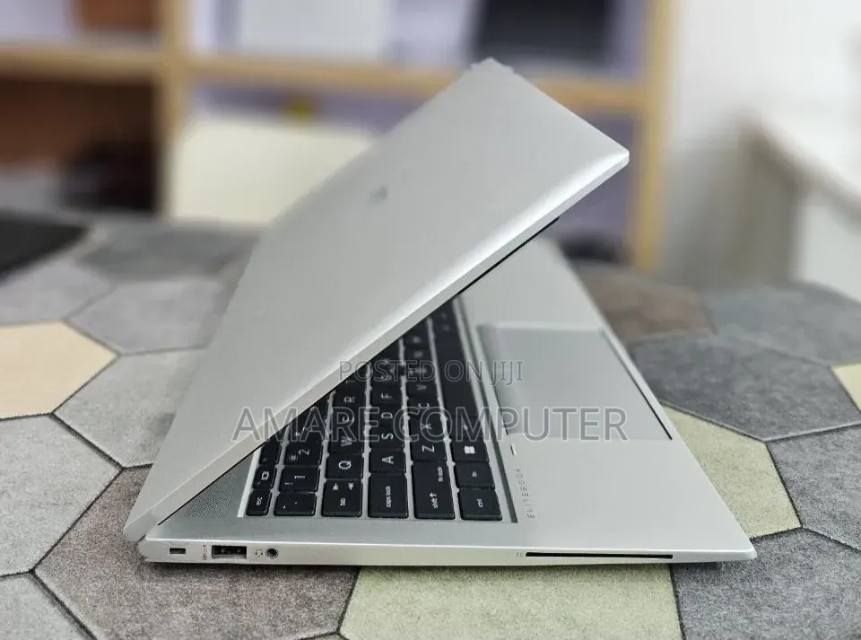 New Laptop HP EliteBook 850 G8 16GB Intel Core i7 SSD 512GB
