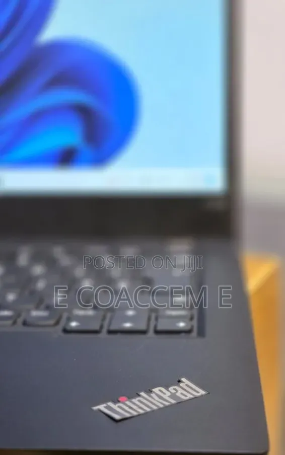New Laptop Lenovo 16GB AMD Ryzen 7 SSD 512GB