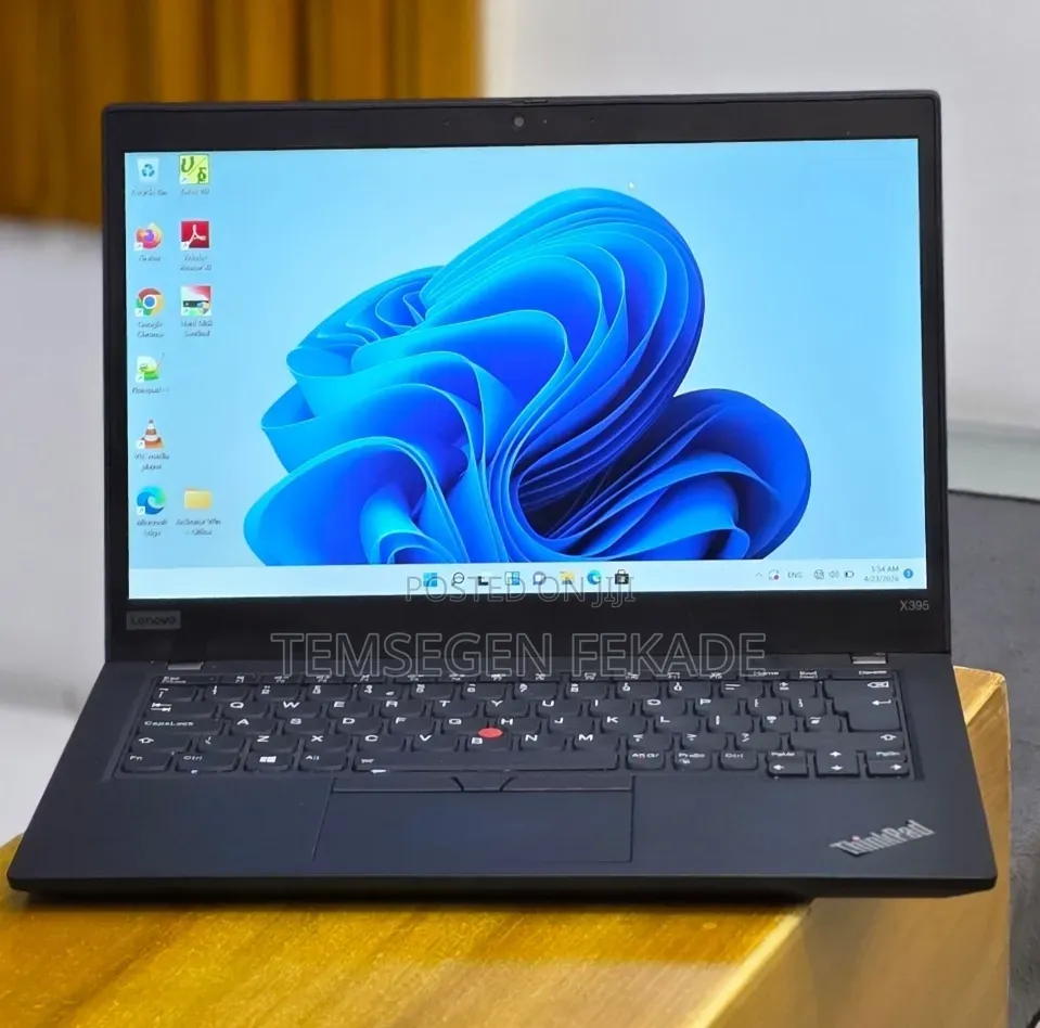 New Laptop Lenovo ThinkPad x395 16GB AMD Ryzen 7 SSD 512GB
