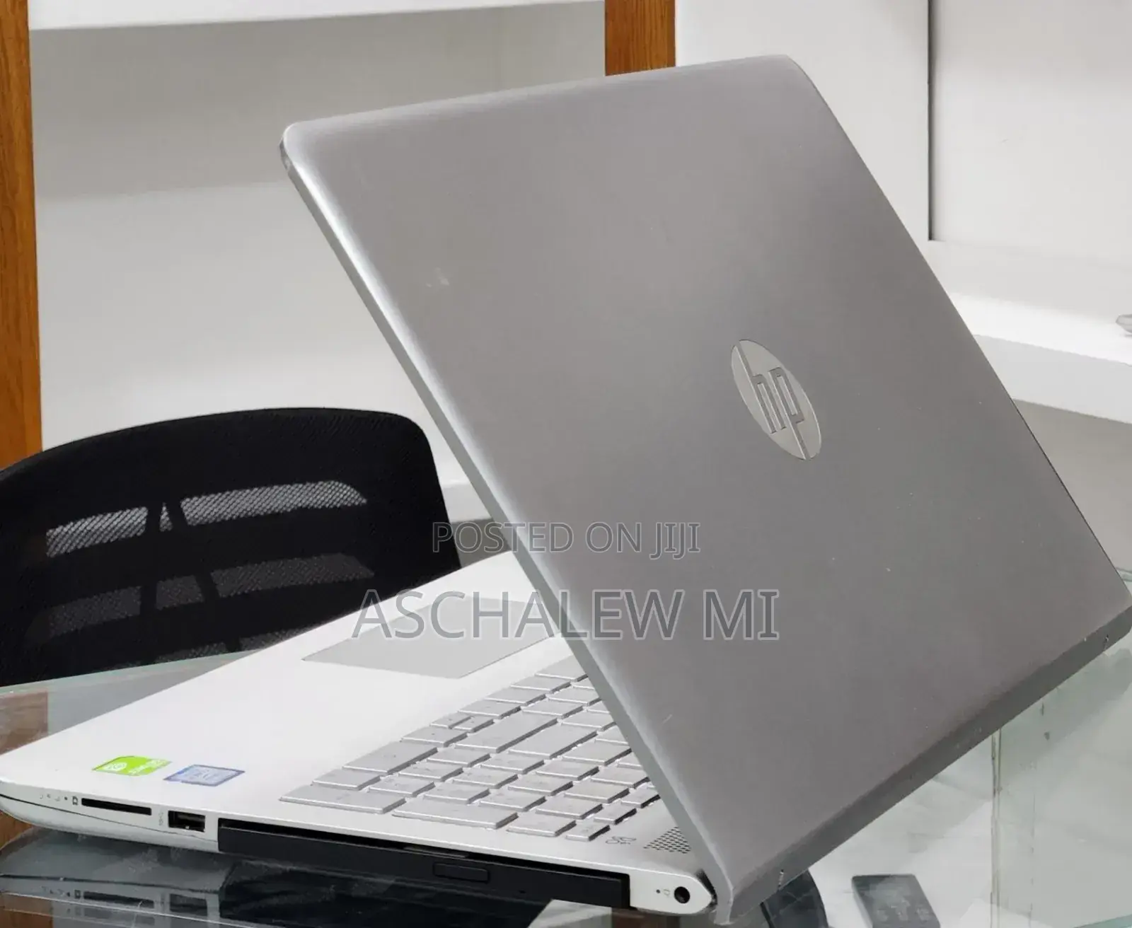 New Laptop HP Pavilion 15 8GB Intel Core i7 SSD 512GB