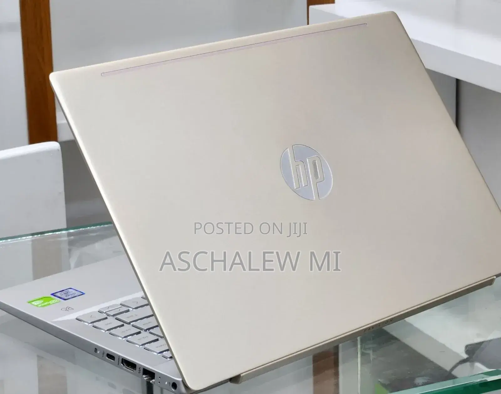 New Laptop HP Pavilion 14 8GB Intel Core i7 SSD 512GB