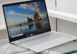 New Laptop HP Pavilion 14 8GB Intel Core i7 SSD 512GB