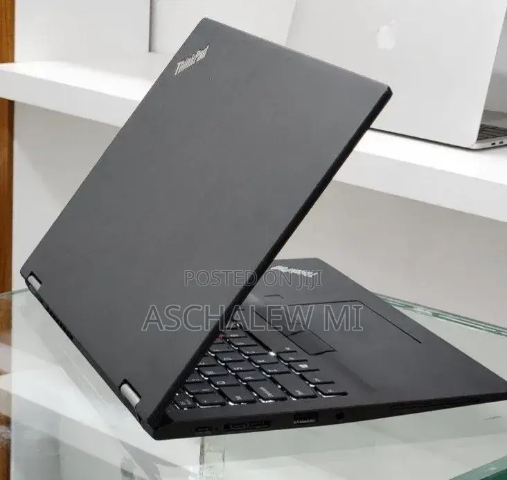 New Laptop Lenovo ThinkPad X390 Yoga 16GB Intel Core i5 SSD 512GB