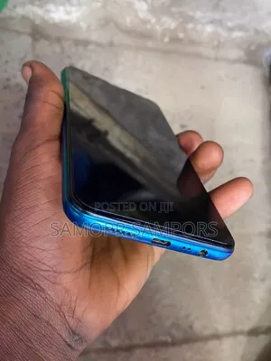 Oppo A7 64 GB Blue