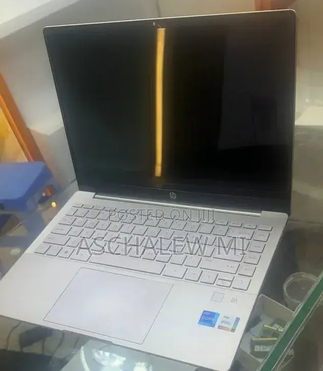 New Laptop HP Pavilion 14 16GB Intel Core i5 SSD 1T