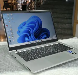 New Laptop HP 16GB Intel Core i5 SSD 512GB