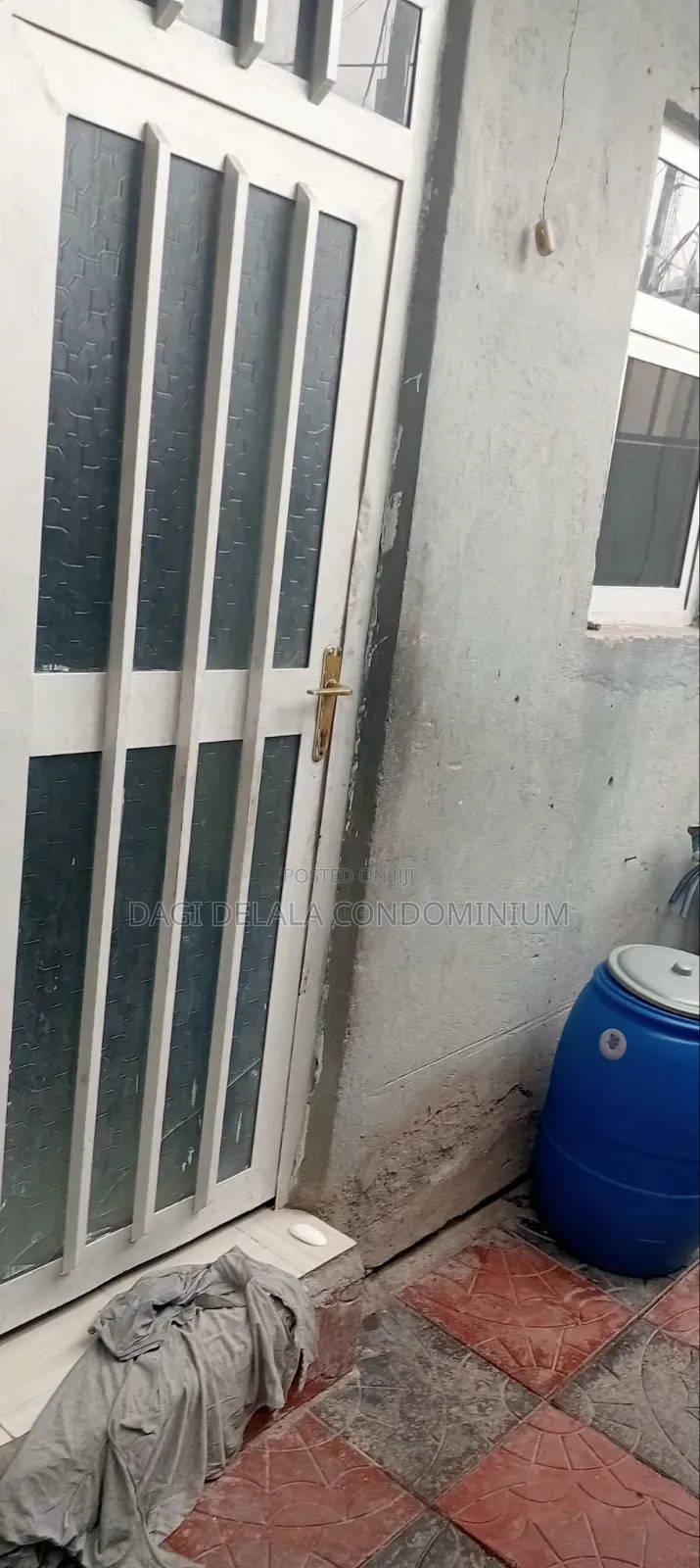 3bdrm House in የሚሸጥ የይዞታ 105 ካሬ, Bole for sale