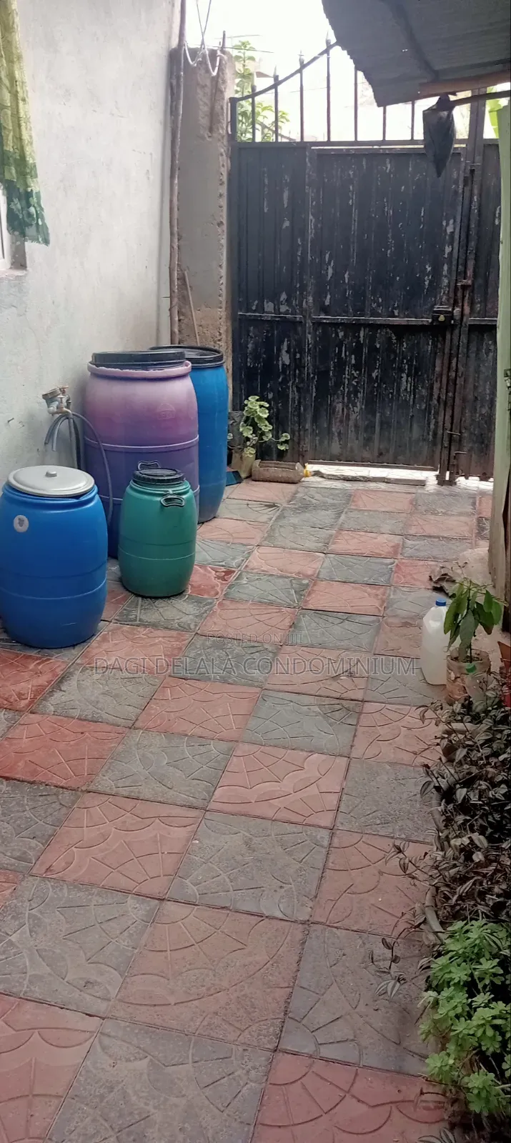 3bdrm House in የሚሸጥ የይዞታ 105 ካሬ, Bole for sale