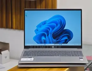 New Laptop HP 16GB Intel Core Ultra 7 SSD 512GB