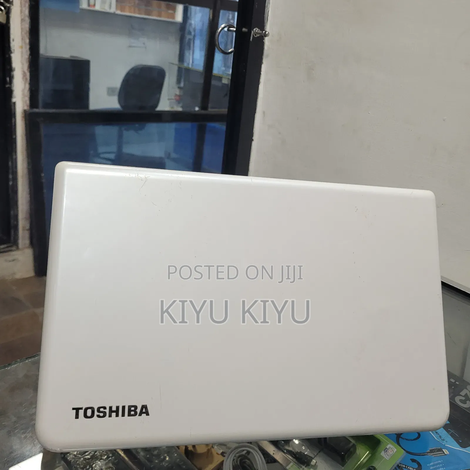 New Laptop Toshiba Satellite C55 8GB Intel Core i3 HDD 500GB