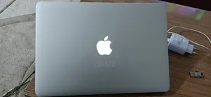 Laptop Apple MacBook 2015 8GB Intel Core i5 SSD 128GB