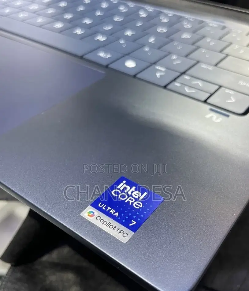 New Laptop HP 16GB Intel Core Ultra 7 SSD 1T